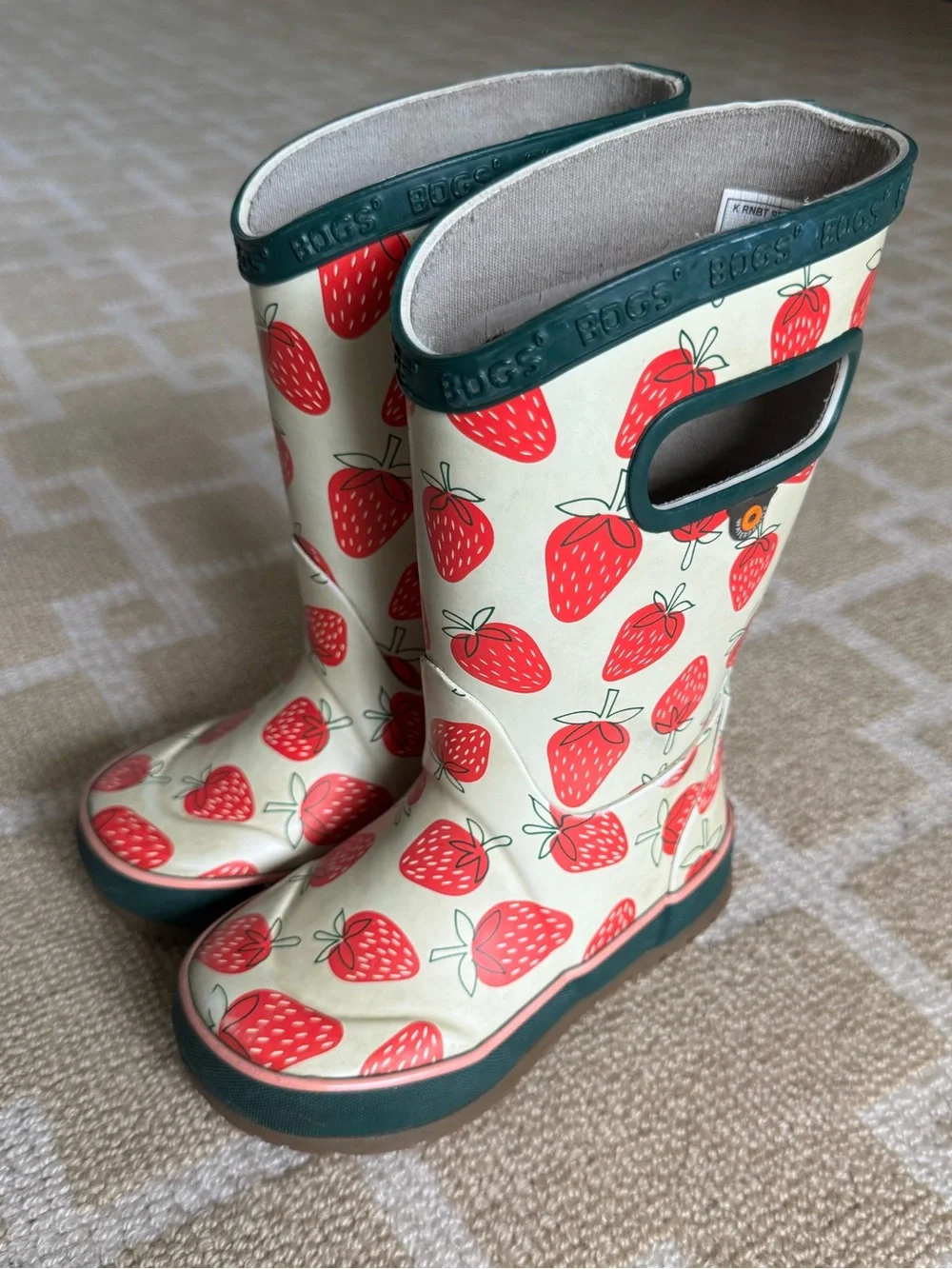 BOGS Kids Skipper II Waterproof Rain Boots Cream Red Strawberry Print Girls 8